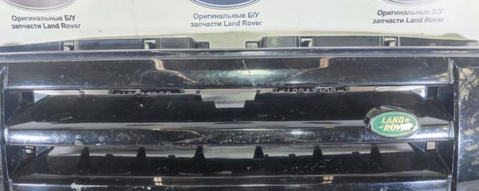 Решетка радиатора Land Rover DISCOVERY 3 L319 DHB000274LML