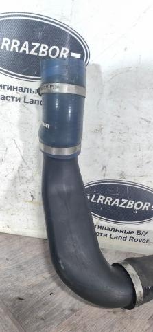 Патрубок интеркулера Land Rover Freelander 2 2.2 LR002589