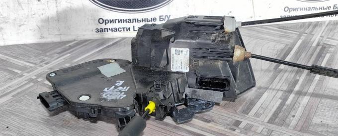 Замок передний правый Land Rover DISCOVERY 5 L462 LR078724