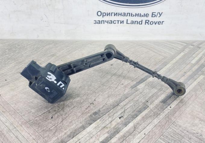 Датчик положения кузова правый Range Rover L320 RQH500041