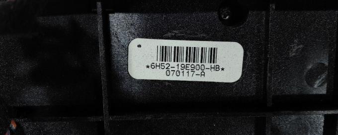 Блок управления климатом Land Rover Freelander 2 LR002733