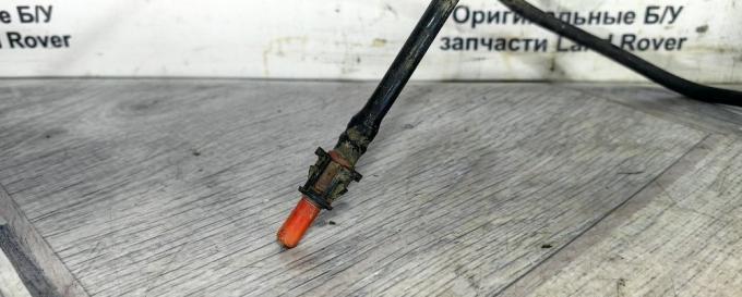 Трубка топливная Land Rover Freelander 2.2 LR000978