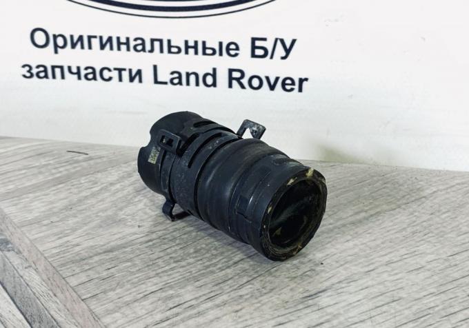 Патрубок охлаждения Range Rover 3 L322 448DT LR022718