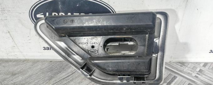 Решетка жабра правая Land Rover Freelander 2 LR001658