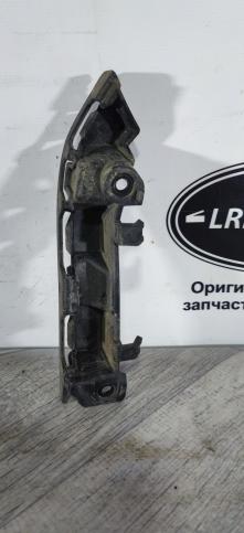 Кронштейн бампера правый Range Rover L320 05-09 DPL000161