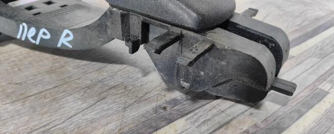 Ручка передняя правая Land Rover Freelander 2 L359 LR018297