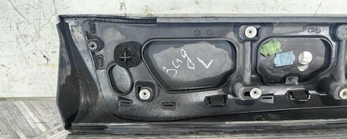 Молдинг двери задний левый  Range Rover Sport 320 DGP000232PCL