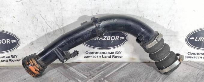 Патрубок интеркулера Range Rover Evoque 2 L551 LR094069