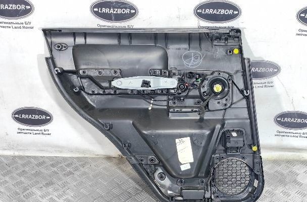 Дверная карта задняя правая Range Rover 3 L322 VBA500180