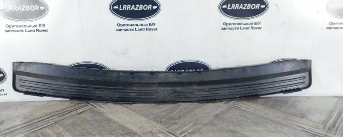 Накладка бампера заднего Land Rover Freelander 2 LR005751