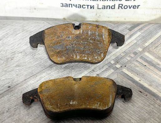 Колодки передние Land Rover Freelander 2.2 LR004936