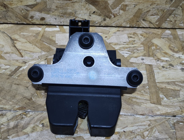 Замок багажника Land Rover Freelander 2 L359 LR014184