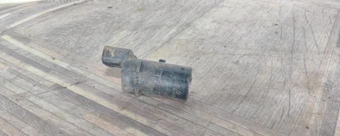 Датчик парковки Range Rover 3 L322 02-09 YDB000121PNF