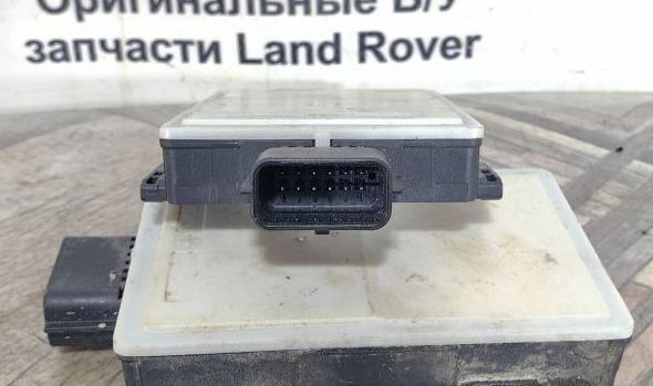 Датчик мёртвых зон пара Range Rover Sport 2 LR113194