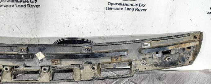 Молдинг стекла багажника Range Rover Sport L320 CXB500101PMA