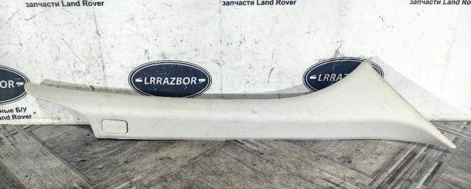 Обшивки стоек перед Land Rover Freelander 2 L359 LR007929