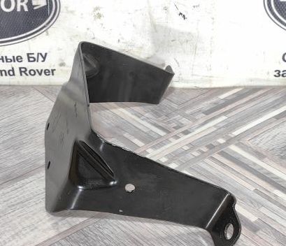 Кронштейн дуг правый  Range Rover Sport 2 L494 LR038312