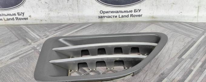 Жабра в крыло правая Range Rover Sport L320 JAK500220