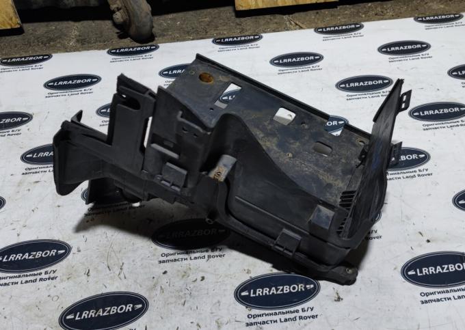 Короб ABS Land Rover DISCOVERY 3/4 L319 DWM500031