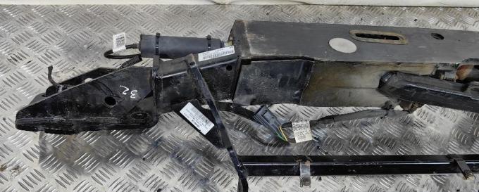 Сцепное устройство фаркоп Range Rover 4 L405