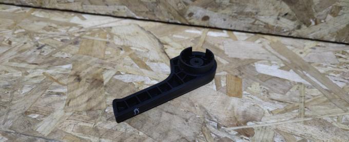 Ручка открывания капота Land Rover Freelander 2 LR002367