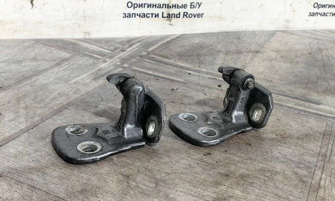 Петли двери комплект Range Rover Sport L320 BDB780072