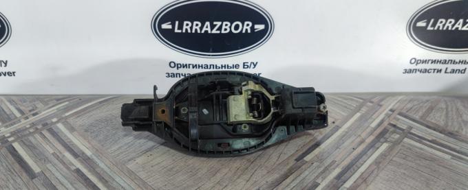 Ручка двери задняя правая Range Rover L322 LR011107