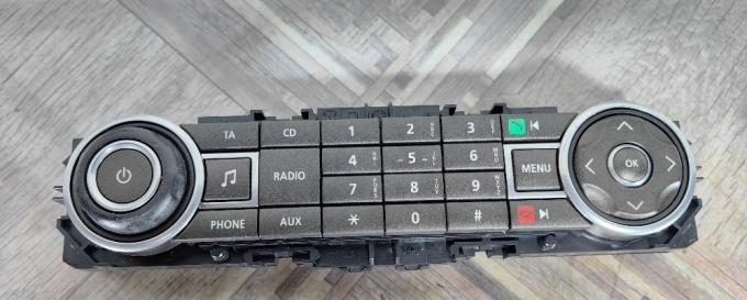 Аудио система стандартная Land Rover Freelander 2 LR040696