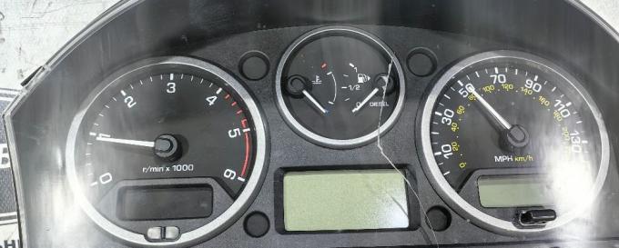 Панель приборов Land Rover Freelander 2 2.2 L359 LR024513