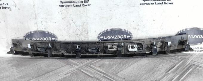 Молдинг крышки багажника Land Rover Discovery 5 LR083124