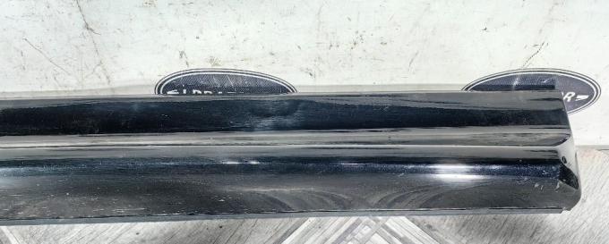 Молдинг передний левый  Range Rover Sport L320 DGP000212PCL