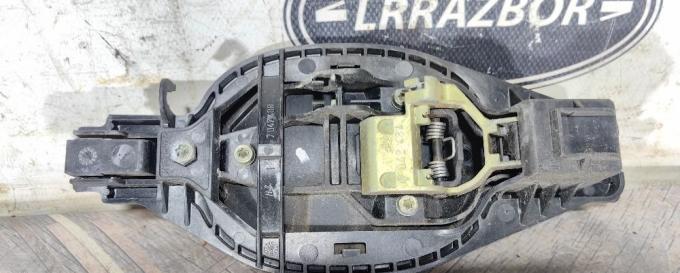 Ручка двери передняя левая Range Rover L322 LR011107