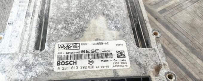 Блоки комплект Land Rover Freelander 2 2.2 LR009331