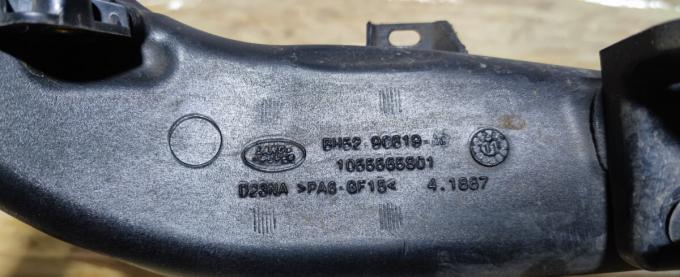 Патрубок турбины Land Rover Freelander 2 2.2 LR022464