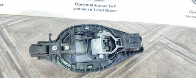 Ручка двери задняя левая Range Rover L322 LR011107