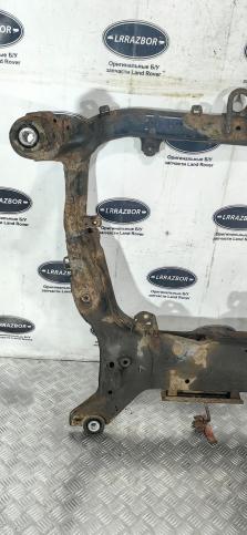 Подрамник передний Land Rover Freelander 2 L359 LR010243