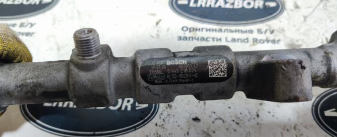 Рампа топливная правая Range Rover L322 4.4 448DT LR022983