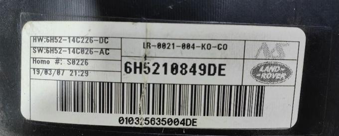 Панель приборов Land Rover Freelander 2 3.2 L359 LR005800