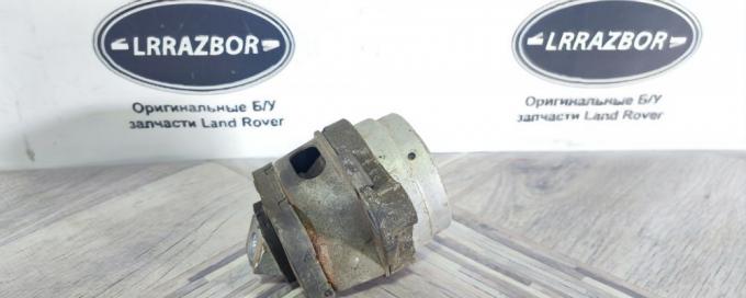 Подушка ДВС левая Range Rover L322 4.4D LR022563