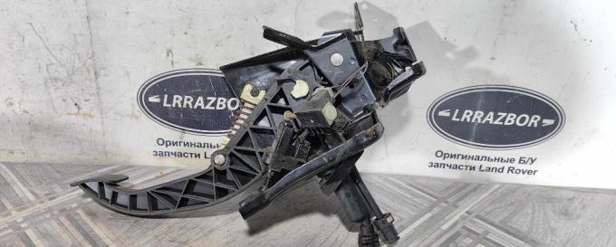 Педаль сцепления Land Rover Freelander 2 2.2 МКПП LR028534