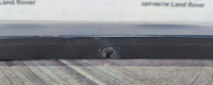 Молдинг стойки левый Range Rover L322 02-12 DCB500172PNP