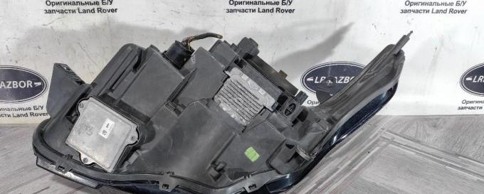 Фара правая Range Rover 4 L405 LR067207