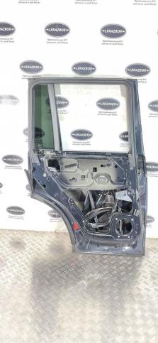 Дверь задняя левая Range Rover L322 2002-2012 LR018599