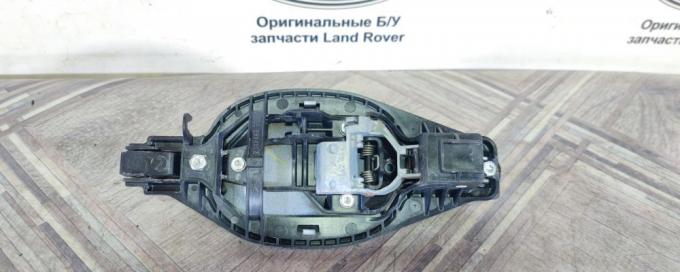 Ручка двери передняя правая Range Rover L322 LR011107