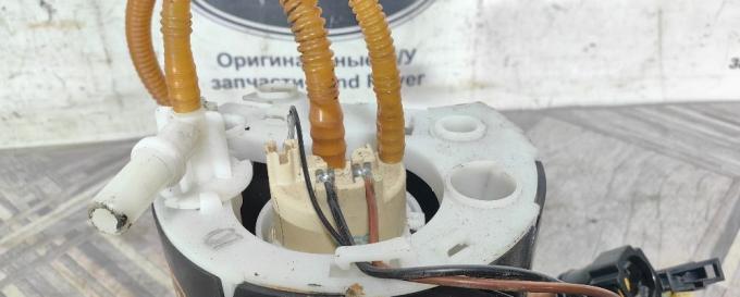 Насос топливный Range Rover Sport L320 2009-2013 LR014997