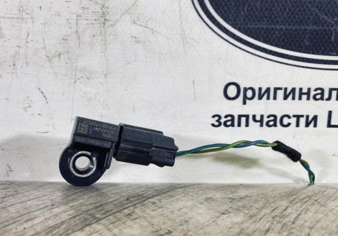 Датчик удара передний Land Rover Evoque 1 LR028853