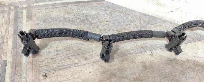 Обратка топливная Range Rover Sport L320 306DT LR032107