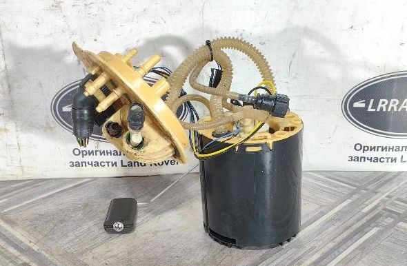 Топливный насос в бак Land Rover Freelander 2 2.2 LR010432