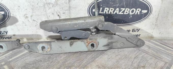 Петли капота Land Rover Range Rover Sport L320 LR018697