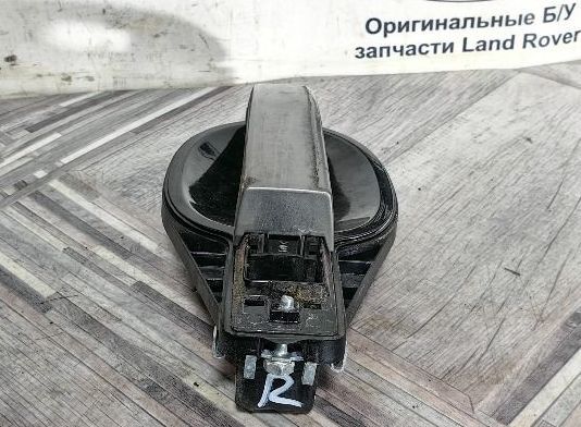 Ручка двери передняя правая Range Rover L322 LR011107